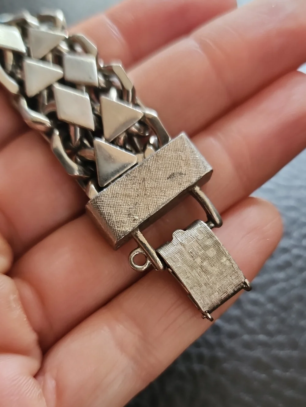 VTG Kramer Men's Polished Silver-Tone Chain Bracelet - Classic Link Design